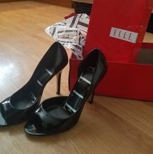 Elle peep toe heels